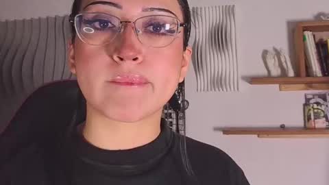   Please followme and rate me your thumbs up online show from 11-21-25, 11:03