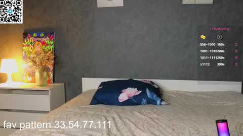 Kate online show from 03-30-26, 12:00