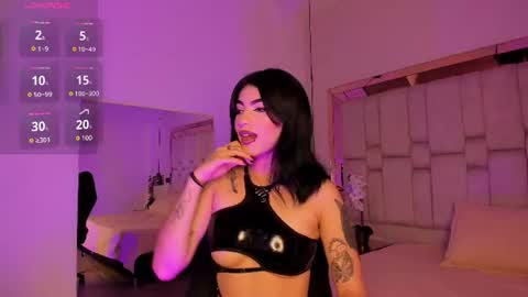 Snapshot of maddyperez8 chatting on 06-15-26, 07:49 BELLA online show from 06-15-26, 07:49