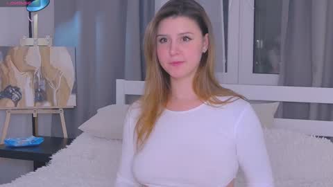 Snapshot of made_by_heaven chatting on 12-18-24, 03:55 Rada online show from 12-18-24, 03:55
