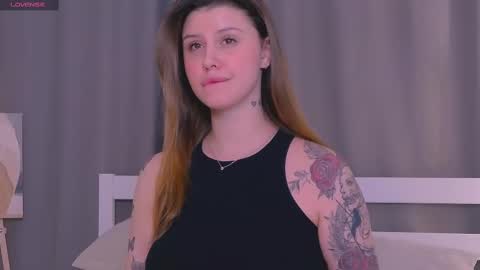 Snapshot of made_by_heaven chatting on 02-12-25, 03:16 Rada online show from 02-12-25, 03:16