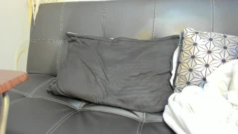 Snapshot of madelaine_blosson chatting on 04-09-26, 10:20 Madelaine online show from 04-09-26, 10:20