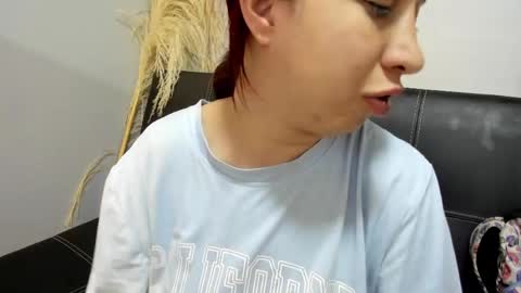 Snapshot of madelaine_blosson chatting on 04-28-26, 10:20 Madelaine online show from 04-28-26, 10:20