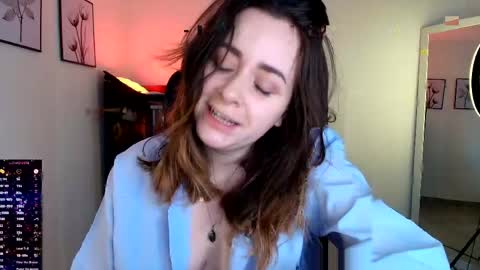madelamee online show from 04-26-26, 05:10
