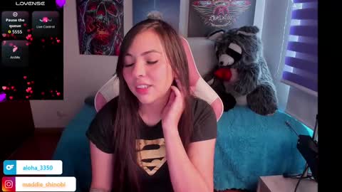 Snapshot of madeleine_shinobi chatting on 09-27-25, 09:20 Emily Only Fans online show from 09-27-25, 09:20