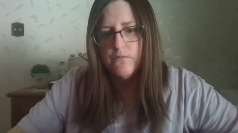 Snapshot of madelinebeau chatting on 03-27-26, 11:59 madelinebeau online show from 03-27-26, 11:59