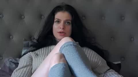 Snapshot of madelynvelure chatting on 11-22-25, 12:26 madelynvelure online show from 11-22-25, 12:26