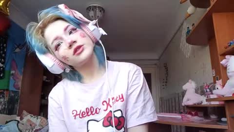 Alice Kaneki online show from 02-12-26, 06:08