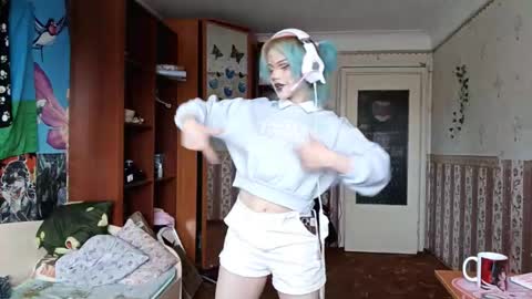 Alice Kaneki online show from 02-20-26, 06:48