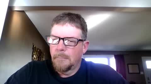 Snapshot of madhatter72 chatting on 10-26-25, 05:19 Madhatter72 online show from 10-26-25, 05:19