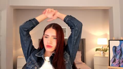 Snapshot of madie_collins7 chatting on 01-05-25, 12:42 Madie online show from 01-05-25, 12:42