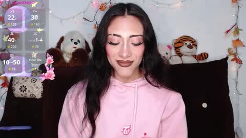 Snapshot of madison__rey chatting on 09-23-25, 03:20 Madison Rey online show from 09-23-25, 03:20