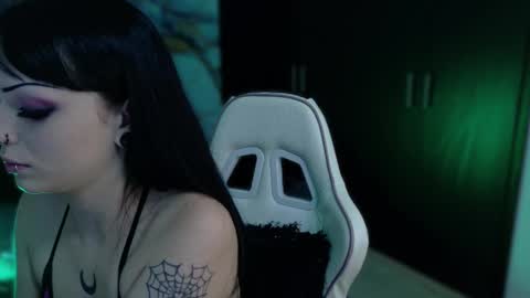 Snapshot of madison_jacksonn chatting on 09-23-25, 10:02 madison_jacksonn online show from 09-23-25, 10:02