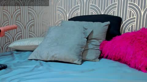   online show from 02-08-25, 04:47