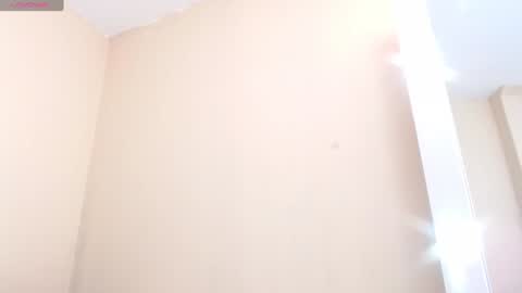 Snapshot of madison_mooney chatting on 01-10-25, 07:32 Madison online show from 01-10-25, 07:32