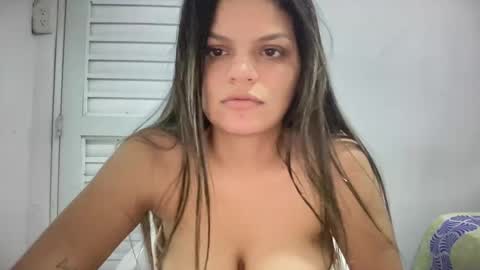 Snapshot of madison_tits chatting on 09-11-25, 01:39 madison_tits online show from 09-11-25, 01:39