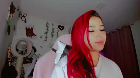 Snapshot of madison_x17 chatting on 01-03-25, 04:44 madso x17 online show from 01-03-25, 04:44