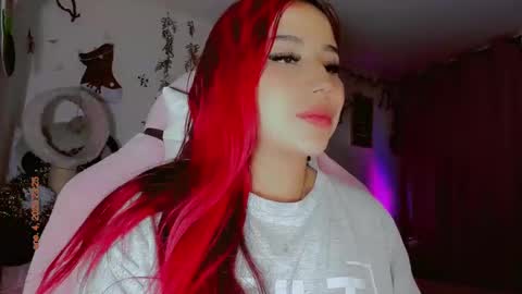 Snapshot of madison_x17 chatting on 01-05-25, 04:25 madso x17 online show from 01-05-25, 04:25