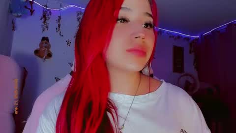 Snapshot of madison_x17 chatting on 01-22-25, 01:42 madso x17 online show from 01-22-25, 01:42