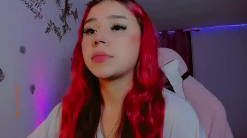 Snapshot of madison_x17 chatting on 02-26-25, 03:21 madso x17 online show from 02-26-25, 03:21