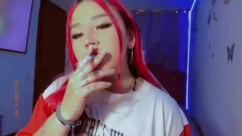 Snapshot of madison_x17 chatting on 11-15-25, 10:26 madso x17 online show from 11-15-25, 10:26