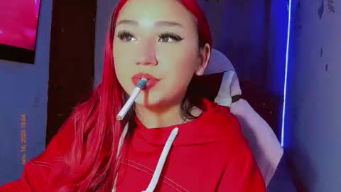 Snapshot of madison_x17 chatting on 11-16-25, 11:54 madso x17 online show from 11-16-25, 11:54