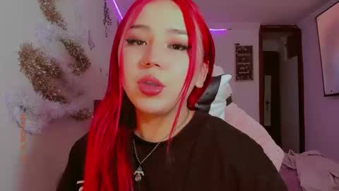 Snapshot of madison_x17 chatting on 12-13-25, 09:31 madso x17 online show from 12-13-25, 09:31