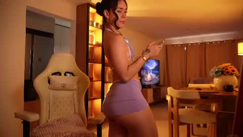 madisonlara online show from 06-12-26, 08:41