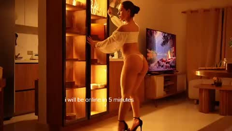 Snapshot of madisonlara chatting on 06-19-26, 05:17 madisonlara online show from 06-19-26, 05:17