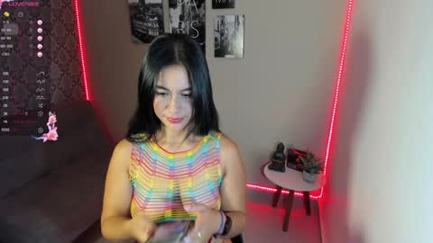 help me reach 5000 followers 3 online show from 01-20-25, 01:07