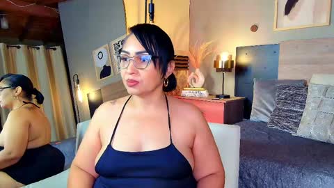 Snapshot of madissonone1 chatting on 05-30-26, 03:36 MADISSOONE online show from 05-30-26, 03:36
