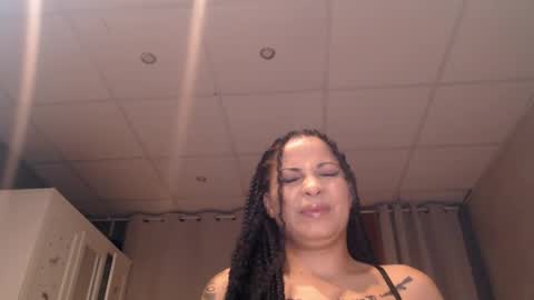 madiysony online show from 06-09-26, 05:52