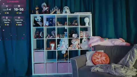 Snapshot of madnessalise chatting on 01-23-25, 03:11 Alice online show from 01-23-25, 03:11