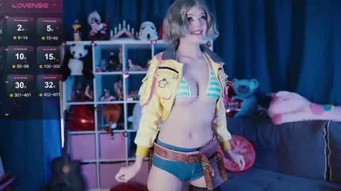 Snapshot of madnessalise chatting on 02-16-25, 07:05 Alice online show from 02-16-25, 07:05