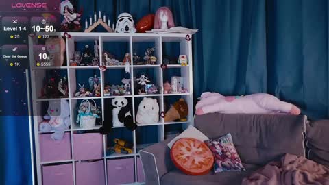 Snapshot of madnessalise chatting on 03-11-25, 07:03 Alice online show from 03-11-25, 07:03