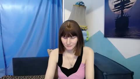 Elizabeth online show from 01-09-26, 01:41