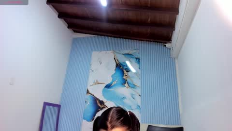 Madoka online show from 03-03-25, 03:42