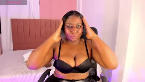 Maddy online show from 12-23-25, 07:28