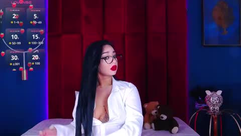 MadyLuxx online show from 04-17-26, 07:06