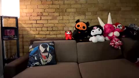 Snapshot of maekatt098 chatting on 03-10-25, 01:12 calliexrose online show from 03-10-25, 01:12