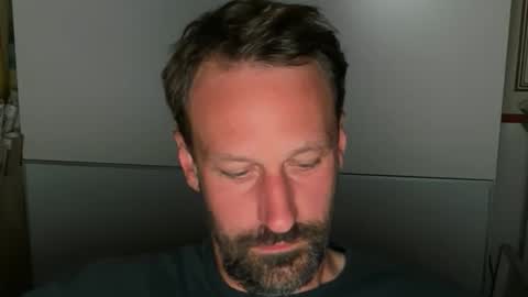 Snapshot of maenu_69 chatting on 09-14-25, 08:30 maenu_69 online show from 09-14-25, 08:30