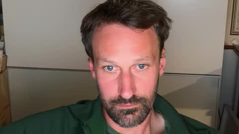 Snapshot of maenu_69 chatting on 10-03-25, 09:34 maenu_69 online show from 10-03-25, 09:34