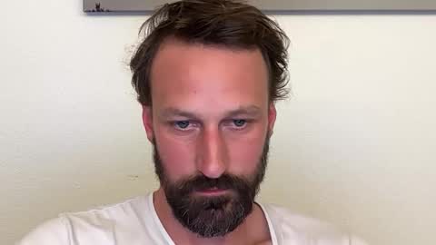 Snapshot of maenu_69 chatting on 11-09-25, 08:40 maenu_69 online show from 11-09-25, 08:40