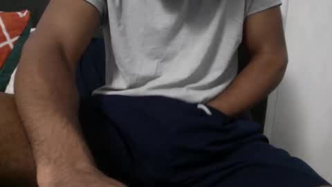 Snapshot of maestr069 chatting on 11-06-25, 11:04 Maestro online show from 11-06-25, 11:04