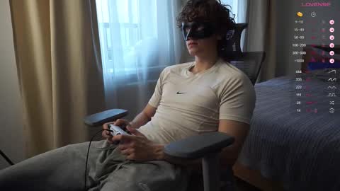 Snapshot of maestro3369 chatting on 10-03-25, 01:52 Mike XMaestro 3369 online show from 10-03-25, 01:52