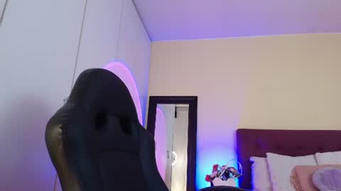 Mafer Flor online show from 07-14-26, 10:48