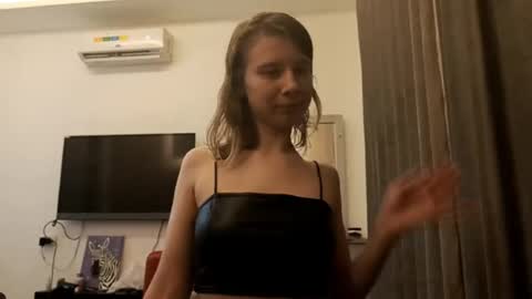 Margaret online show from 11-26-25, 05:47