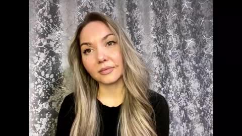 Snapshot of magdalenebirdtail chatting on 02-27-26, 01:11 Marie online show from 02-27-26, 01:11