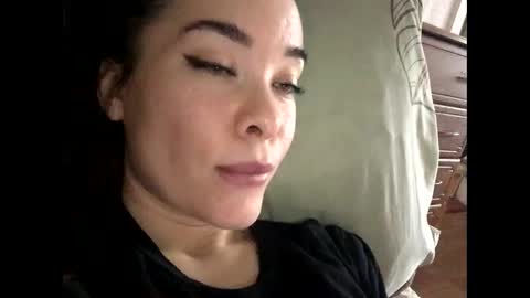 magggg658318 online show from 01-12-25, 11:07