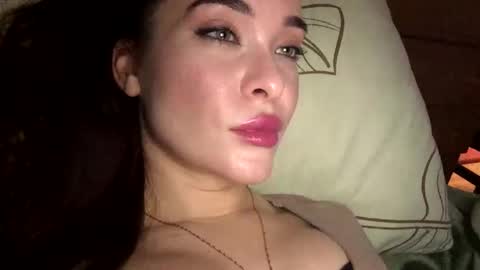 magggg658318 online show from 10-29-25, 04:20